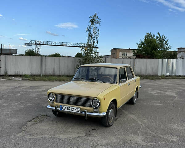 Желтый ВАЗ 2101, объемом двигателя 1.2 л и пробегом 32 тыс. км за 1400 $, фото 1 на Automoto.ua