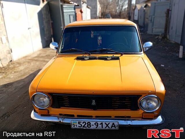 Желтый ВАЗ 2101, объемом двигателя 12 л и пробегом 53 тыс. км за 550 $, фото 1 на Automoto.ua