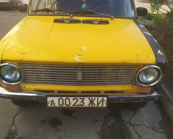 Желтый ВАЗ 2101, объемом двигателя 1.3 л и пробегом 986 тыс. км за 400 $, фото 1 на Automoto.ua