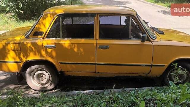 Желтый ВАЗ 2101, объемом двигателя 1.29 л и пробегом 150 тыс. км за 500 $, фото 1 на Automoto.ua