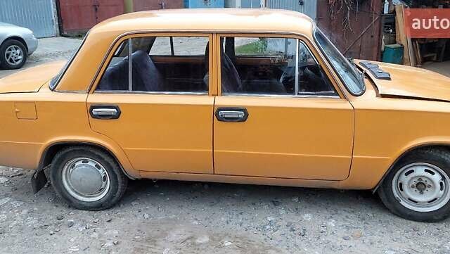 Жовтий ВАЗ 2101, об'ємом двигуна 1.2 л та пробігом 69 тис. км за 600 $, фото 1 на Automoto.ua