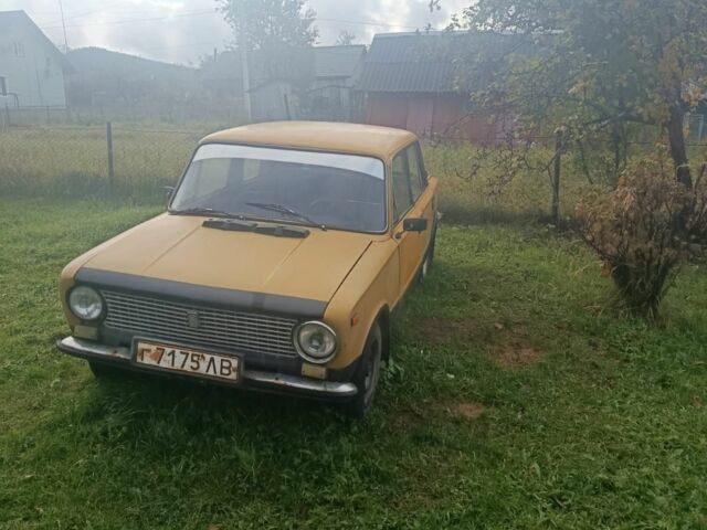 Жовтий ВАЗ 2101, об'ємом двигуна 1 л та пробігом 250 тис. км за 288 $, фото 1 на Automoto.ua