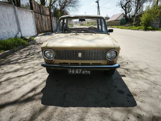 Желтый ВАЗ 2101, объемом двигателя 1.3 л и пробегом 53 тыс. км за 500 $, фото 1 на Automoto.ua