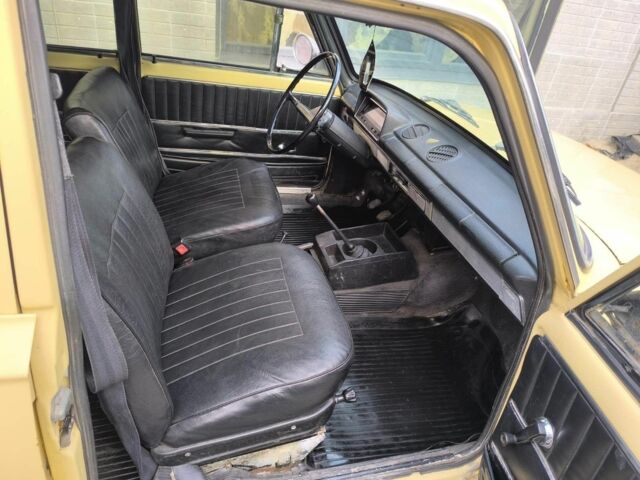 Желтый ВАЗ 2101, объемом двигателя 1.2 л и пробегом 77 тыс. км за 850 $, фото 1 на Automoto.ua