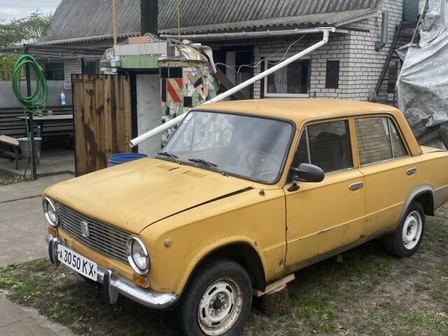 Желтый ВАЗ 2101, объемом двигателя 1.2 л и пробегом 3 тыс. км за 206 $, фото 1 на Automoto.ua