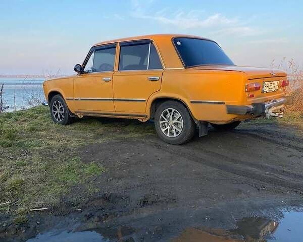 Желтый ВАЗ 2101, объемом двигателя 1.2 л и пробегом 100 тыс. км за 1200 $, фото 1 на Automoto.ua