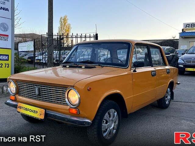 Жовтий ВАЗ 2101, об'ємом двигуна 12 л та пробігом 180 тис. км за 1300 $, фото 1 на Automoto.ua