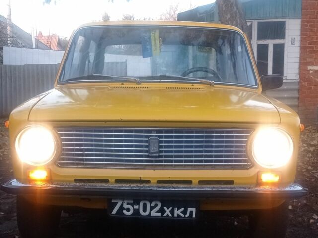 Желтый ВАЗ 2101, объемом двигателя 0 л и пробегом 100 тыс. км за 1000 $, фото 1 на Automoto.ua