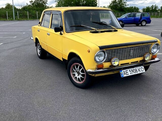 Жовтий ВАЗ 2101, об'ємом двигуна 1.3 л та пробігом 0 тис. км за 550 $, фото 1 на Automoto.ua