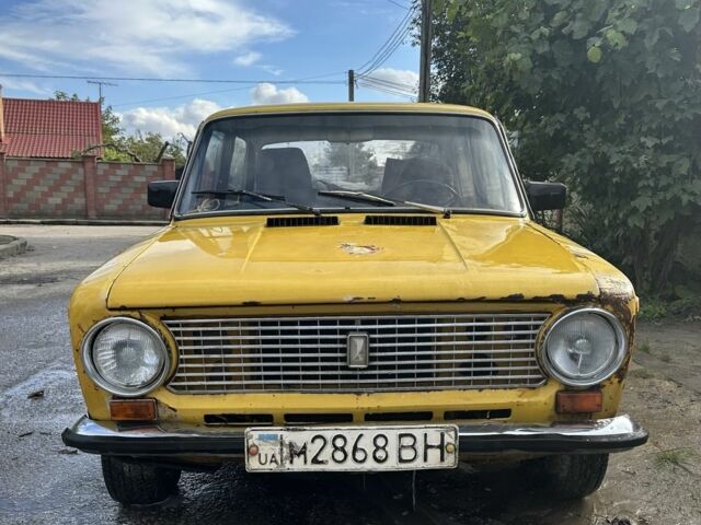 ВАЗ 2101 1982 у Луцьку на Automoto.ua Жовтий ВАЗ 2101, об'ємом двигуна 1.5 л та пробігом 200 тис. км за 286 $, фото 1 на Automoto.ua