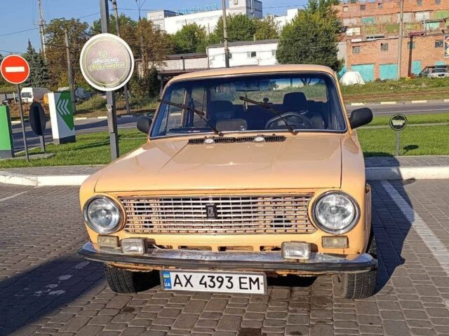 Жовтий ВАЗ 2101, об'ємом двигуна 1.2 л та пробігом 86 тис. км за 601 $, фото 1 на Automoto.ua