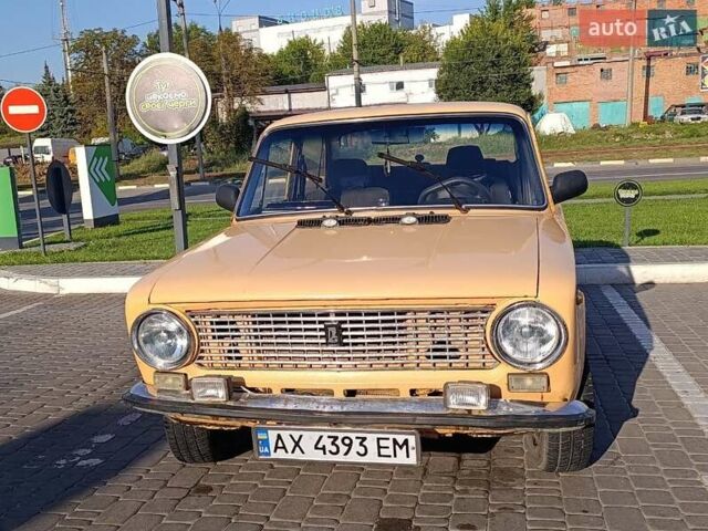 Желтый ВАЗ 2101, объемом двигателя 1.2 л и пробегом 86 тыс. км за 477 $, фото 1 на Automoto.ua