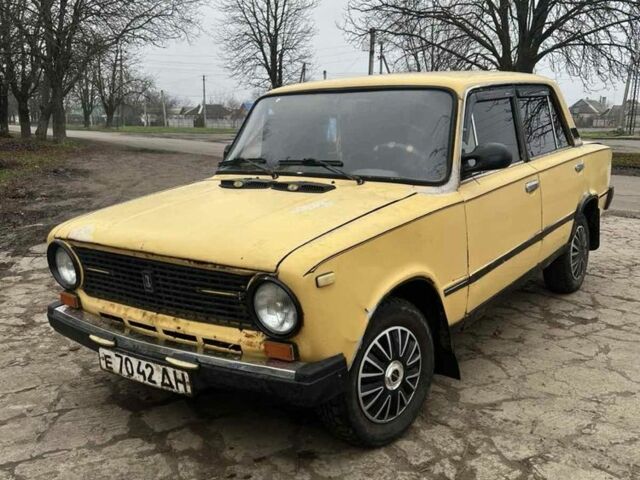 Желтый ВАЗ 2101, объемом двигателя 0 л и пробегом 1 тыс. км за 331 $, фото 1 на Automoto.ua