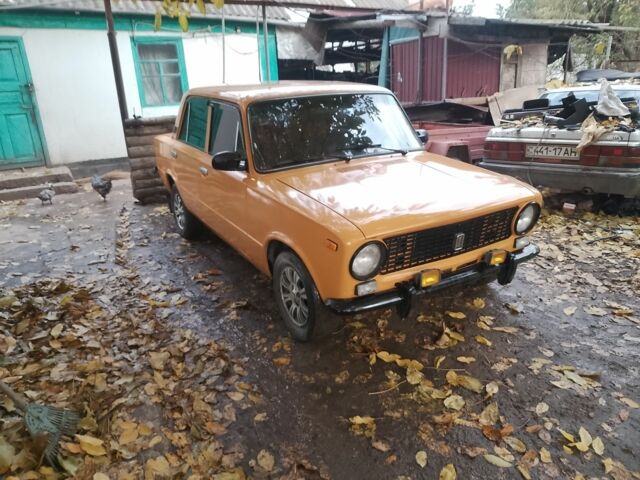 Жовтий ВАЗ 2101, об'ємом двигуна 1.3 л та пробігом 120 тис. км за 998 $, фото 1 на Automoto.ua