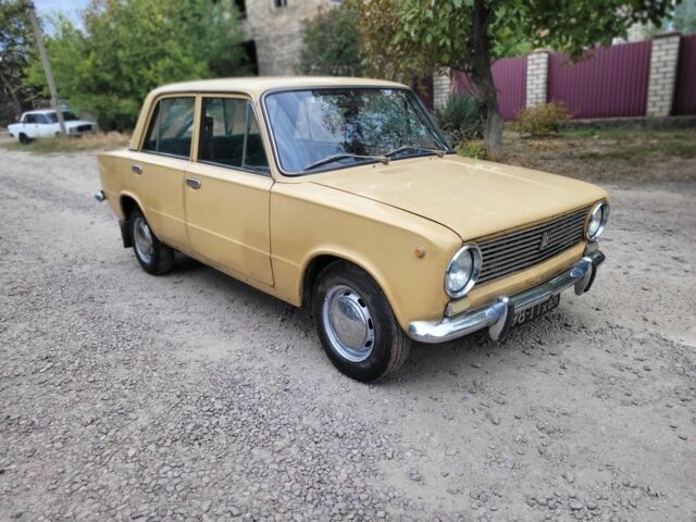 Жовтий ВАЗ 2101, об'ємом двигуна 1.3 л та пробігом 100 тис. км за 945 $, фото 1 на Automoto.ua