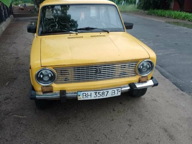 Желтый ВАЗ 2101, объемом двигателя 1.6 л и пробегом 1 тыс. км за 750 $, фото 1 на Automoto.ua