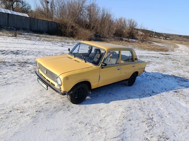 Желтый ВАЗ 2101, объемом двигателя 0 л и пробегом 72 тыс. км за 628 $, фото 1 на Automoto.ua