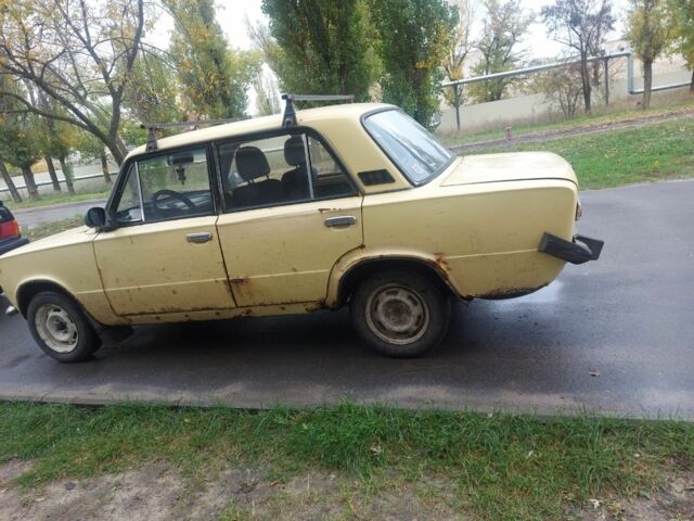 Жовтий ВАЗ 2101, об'ємом двигуна 2 л та пробігом 333 тис. км за 356 $, фото 1 на Automoto.ua