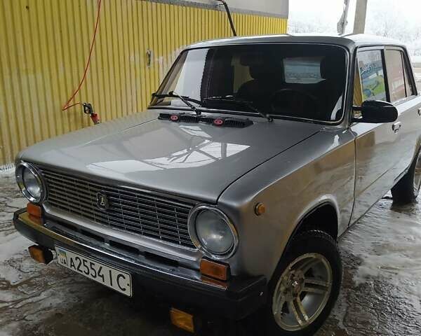 Сірий ВАЗ 2101, об'ємом двигуна 1.5 л та пробігом 230 тис. км за 1300 $, фото 1 на Automoto.ua