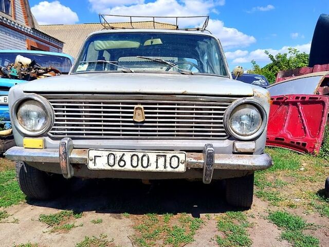 Серый ВАЗ 2101, объемом двигателя 1.2 л и пробегом 0 тыс. км за 280 $, фото 1 на Automoto.ua