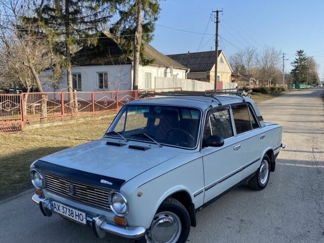 Сірий ВАЗ 2101, об'ємом двигуна 1.2 л та пробігом 95 тис. км за 994 $, фото 1 на Automoto.ua