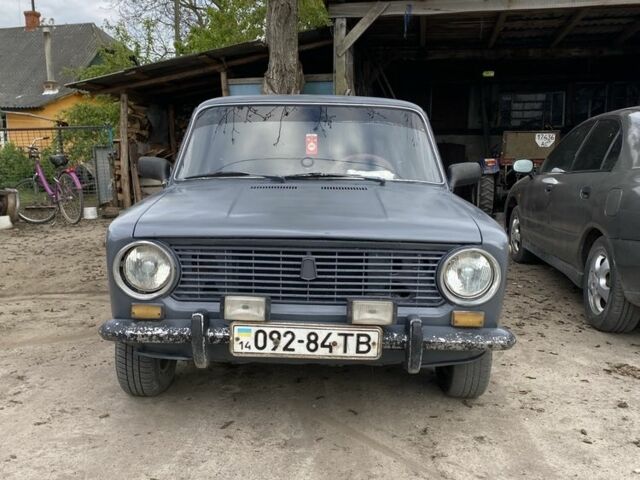 Серый ВАЗ 2101, объемом двигателя 1.2 л и пробегом 77 тыс. км за 377 $, фото 1 на Automoto.ua