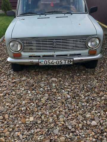 Серый ВАЗ 2101, объемом двигателя 1.3 л и пробегом 135 тыс. км за 500 $, фото 1 на Automoto.ua