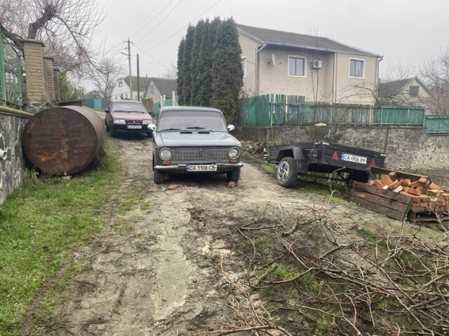 Серый ВАЗ 2101, объемом двигателя 1.3 л и пробегом 80 тыс. км за 582 $, фото 1 на Automoto.ua