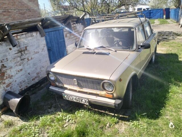 Серый ВАЗ 2101, объемом двигателя 1 л и пробегом 87 тыс. км за 330 $, фото 1 на Automoto.ua