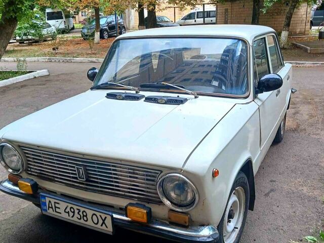 Сірий ВАЗ 2101, об'ємом двигуна 1.2 л та пробігом 210 тис. км за 600 $, фото 1 на Automoto.ua