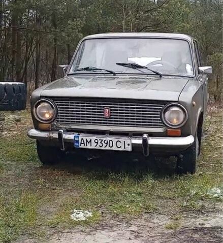 Серый ВАЗ 2101, объемом двигателя 0 л и пробегом 300 тыс. км за 484 $, фото 1 на Automoto.ua
