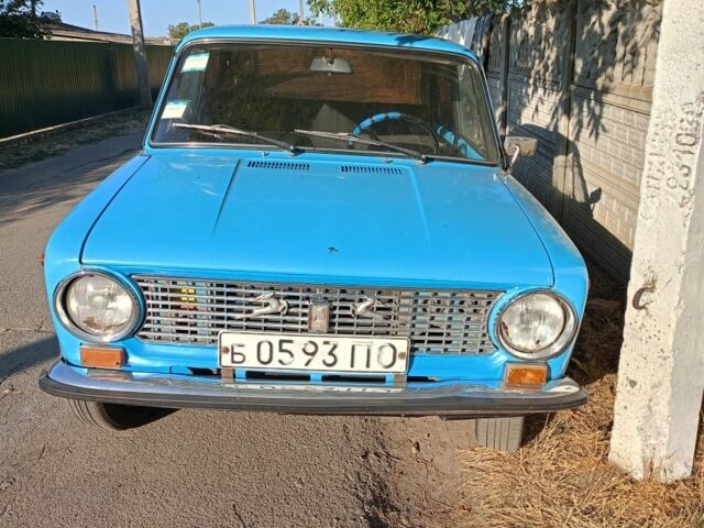 Синий ВАЗ 2101, объемом двигателя 1 л и пробегом 120 тыс. км за 800 $, фото 1 на Automoto.ua