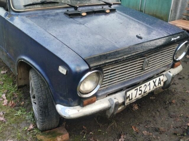 Синий ВАЗ 2101, объемом двигателя 1.2 л и пробегом 250 тыс. км за 396 $, фото 1 на Automoto.ua