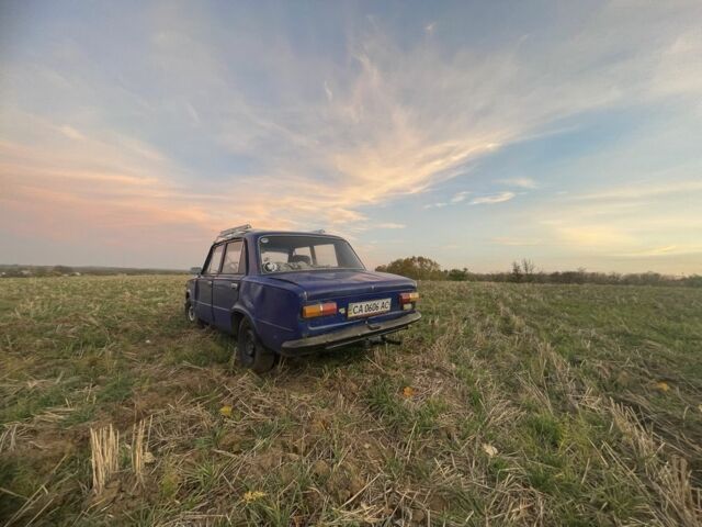 Синий ВАЗ 2101, объемом двигателя 1.1 л и пробегом 300 тыс. км за 121 $, фото 1 на Automoto.ua