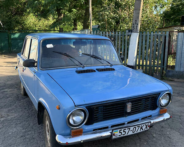 Синій ВАЗ 2101, об'ємом двигуна 1.1 л та пробігом 200 тис. км за 650 $, фото 1 на Automoto.ua