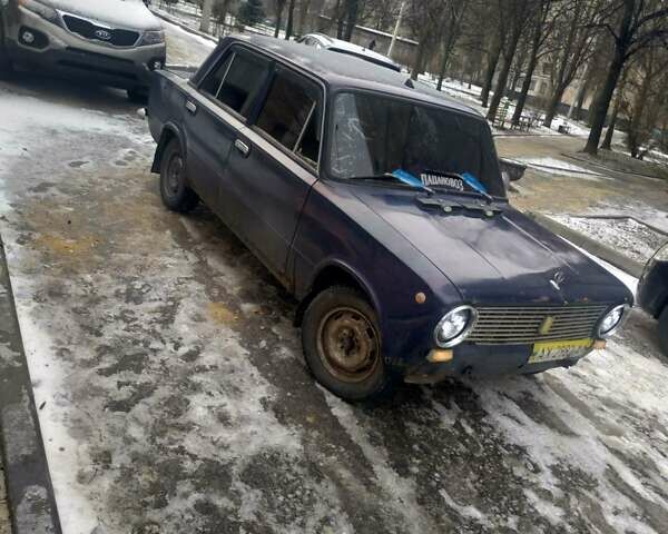 Синий ВАЗ 2101, объемом двигателя 1.2 л и пробегом 300 тыс. км за 500 $, фото 1 на Automoto.ua