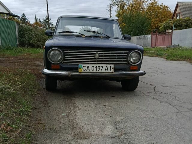 ВАЗ 2101 1974 в Звенигородка на Automoto.ua Синий ВАЗ 2101, объемом двигателя 1.3 л и пробегом 1000 тыс. км за 500 $, фото 1 на Automoto.ua
