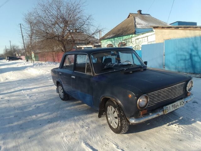 Синий ВАЗ 2101, объемом двигателя 1.3 л и пробегом 770 тыс. км за 382 $, фото 1 на Automoto.ua