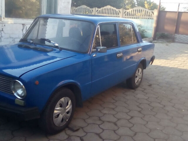 Синий ВАЗ 2101, объемом двигателя 1.2 л и пробегом 35 тыс. км за 1300 $, фото 1 на Automoto.ua