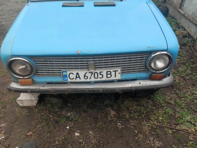 Синій ВАЗ 2101, об'ємом двигуна 0 л та пробігом 250 тис. км за 300 $, фото 1 на Automoto.ua