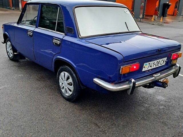 Синий ВАЗ 2101, объемом двигателя 1.5 л и пробегом 111 тыс. км за 500 $, фото 1 на Automoto.ua