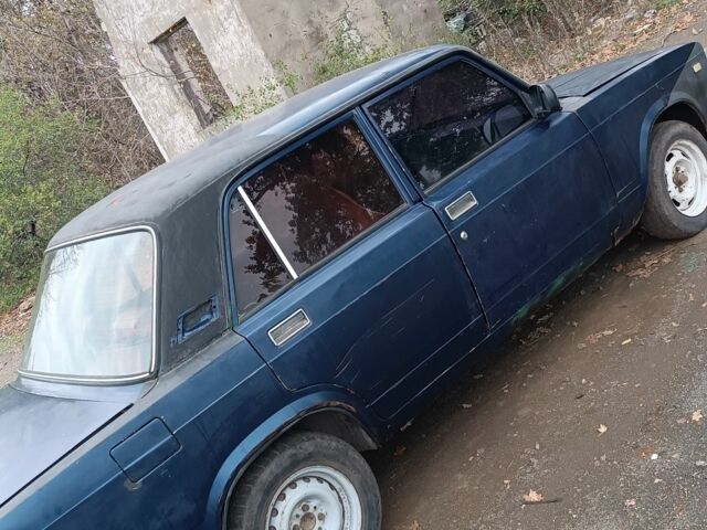 ВАЗ 2101 1983 в Первомайск на Automoto.ua Синий ВАЗ 2101, объемом двигателя 1 л и пробегом 100 тыс. км за 400 $, фото 1 на Automoto.ua