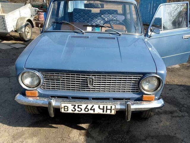 Синий ВАЗ 2101, объемом двигателя 1.3 л и пробегом 180 тыс. км за 1600 $, фото 1 на Automoto.ua