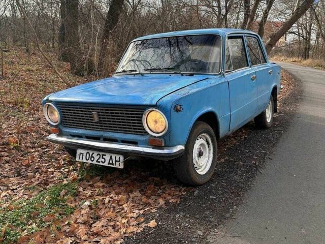 Синий ВАЗ 2101, объемом двигателя 1.5 л и пробегом 10 тыс. км за 319 $, фото 1 на Automoto.ua