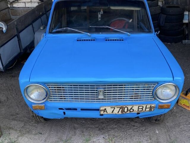 Синий ВАЗ 2101, объемом двигателя 1.3 л и пробегом 817 тыс. км за 400 $, фото 1 на Automoto.ua