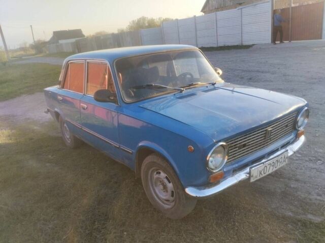 Синий ВАЗ 2101, объемом двигателя 1 л и пробегом 3 тыс. км за 402 $, фото 1 на Automoto.ua