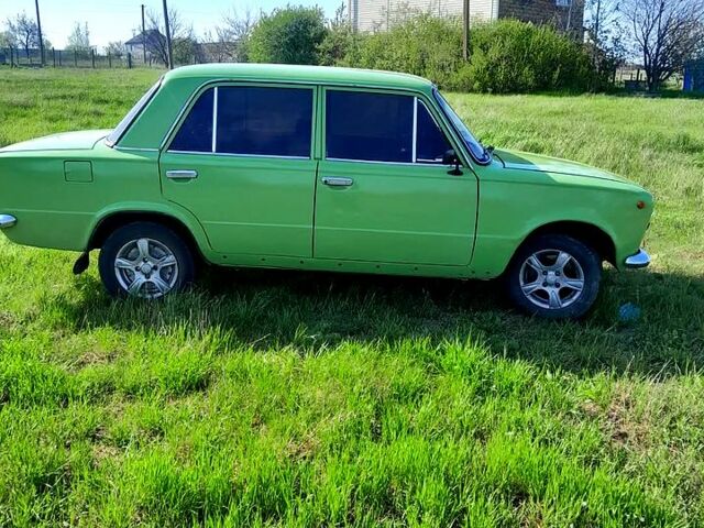 Зеленый ВАЗ 2101, объемом двигателя 1.6 л и пробегом 0 тыс. км за 1100 $, фото 1 на Automoto.ua