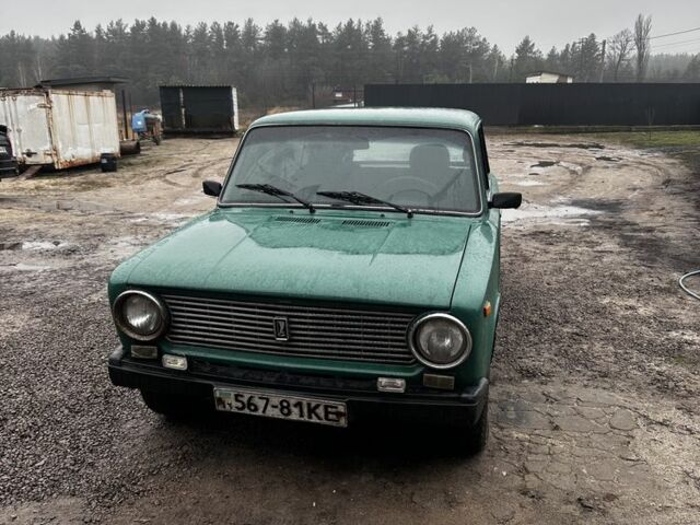 Зеленый ВАЗ 2101, объемом двигателя 1.5 л и пробегом 200 тыс. км за 800 $, фото 1 на Automoto.ua