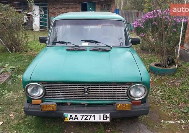 Зеленый ВАЗ 2101, объемом двигателя 0 л и пробегом 300 тыс. км за 800 $, фото 1 на Automoto.ua