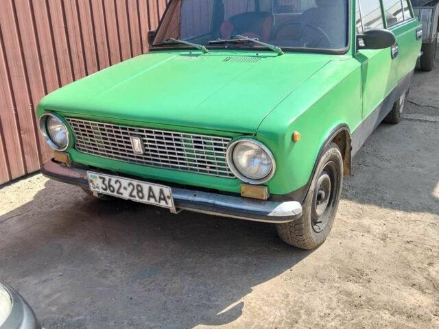 Зеленый ВАЗ 2101, объемом двигателя 1.3 л и пробегом 1000 тыс. км за 429 $, фото 1 на Automoto.ua